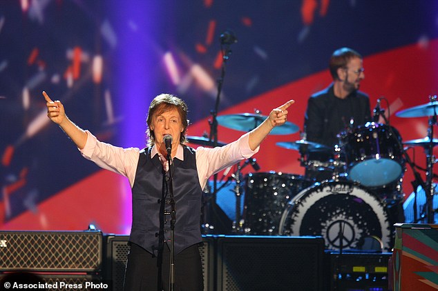 Paul McCartney Batal Konser di Tokyo karena Terinfeksi Virus